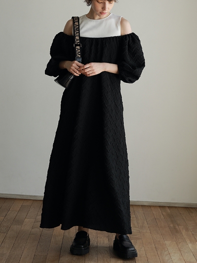 Deco volume maxi dress